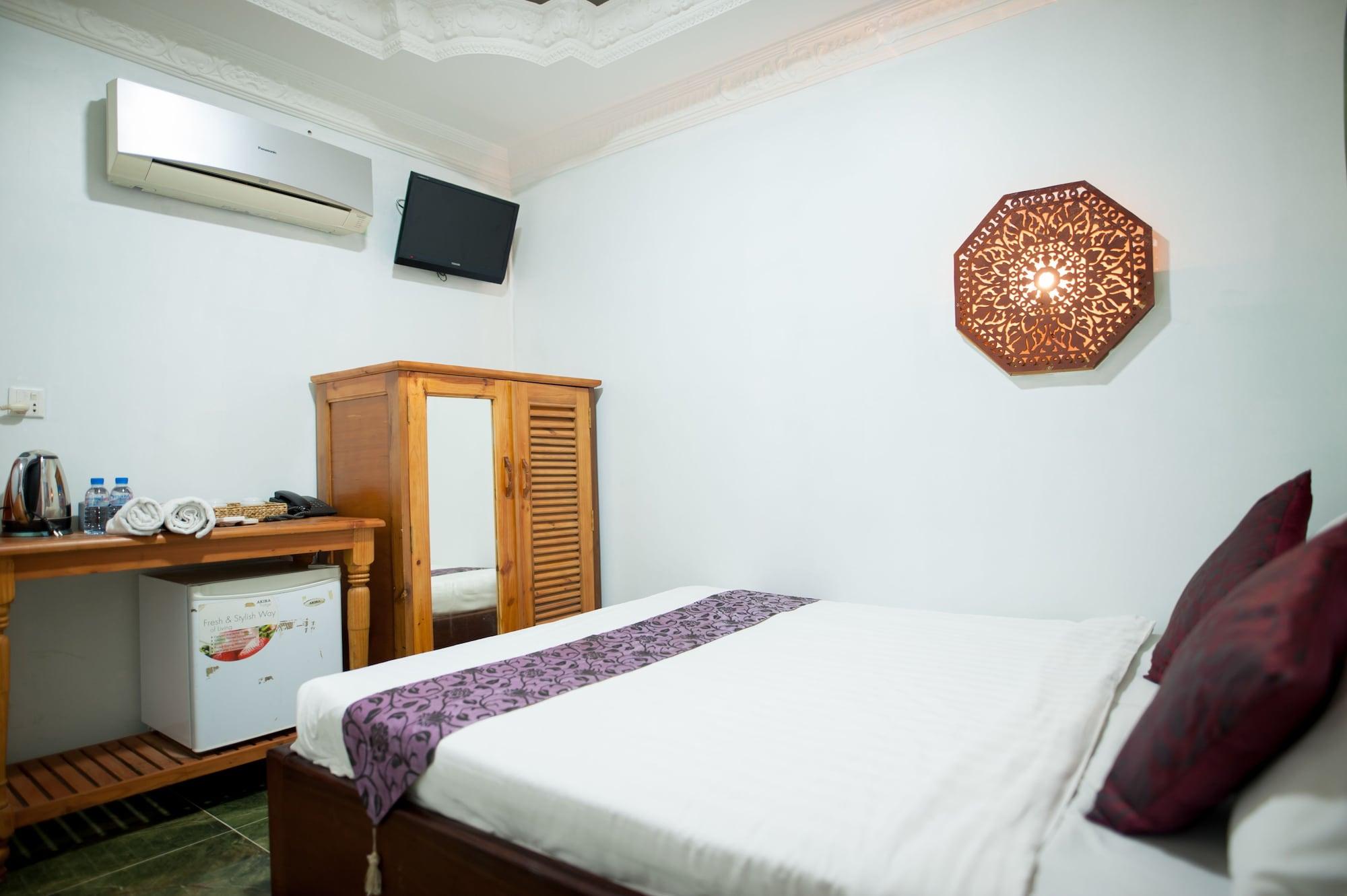 Rs II Guesthouse Phnom Penh Bagian luar foto