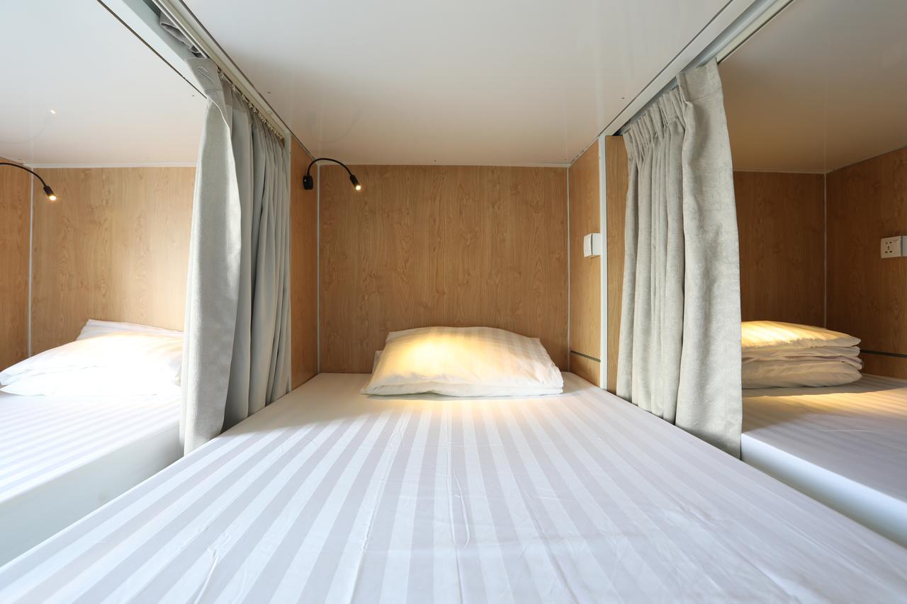 Rs II Guesthouse Phnom Penh Bagian luar foto