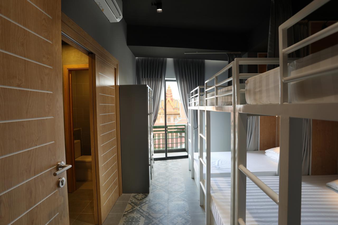 Rs II Guesthouse Phnom Penh Bagian luar foto