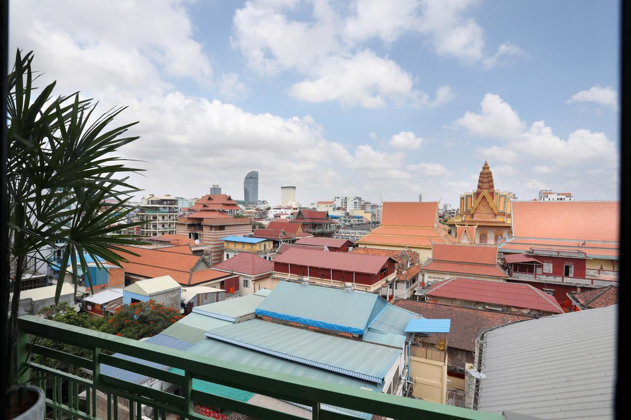 Rs II Guesthouse Phnom Penh Bagian luar foto